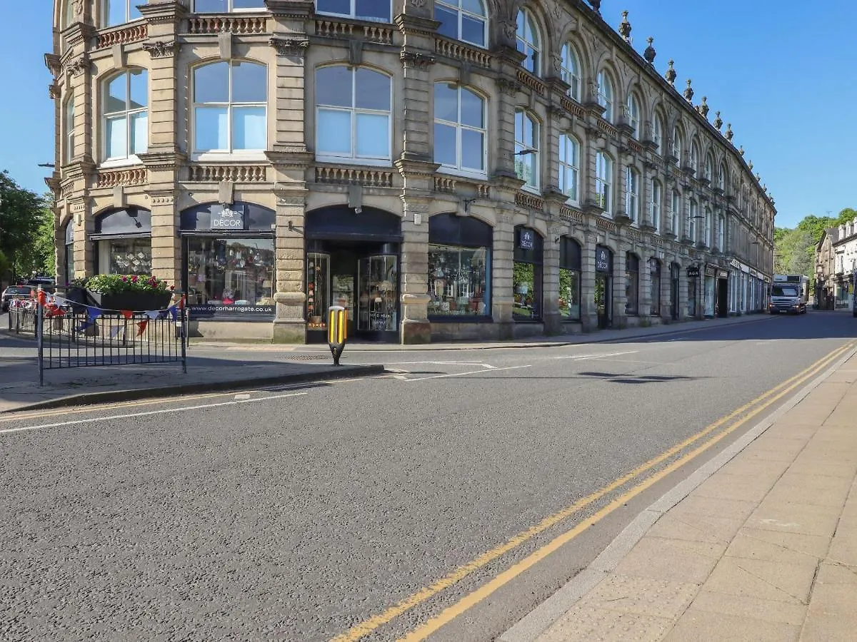 3 Glendowne Terrace Villa Harrogate
